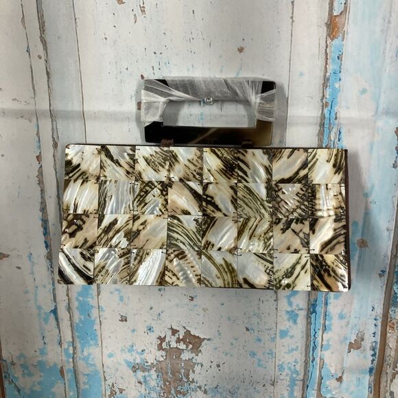 Tico Collection Rectangle Shell Handbag Square Tile Shells Inside Pocket - Picture 2 of 5